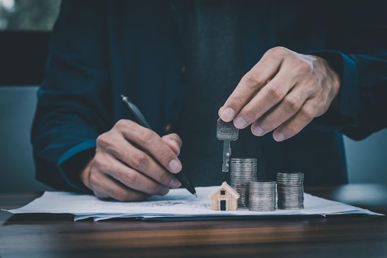 Choosing the right bridge loan lender